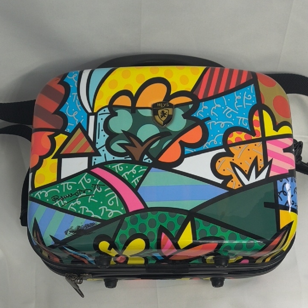 Heys America USA Britto Flowers Hard  Beauty Case Multi-Colored Retired Design - Picture 16 of 16